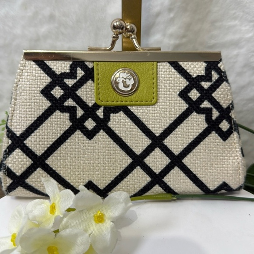 New SPARTINA  Chic Black and White Geometric Clutch
